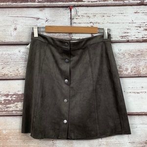 Aritzia Wilfred Free Vegan Leather Centinela skirt